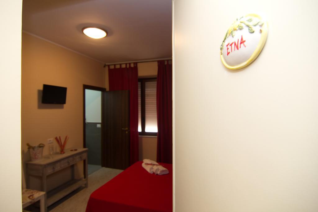 B&B Tifeo Villafranca Tirrena Ngoại thất bức ảnh