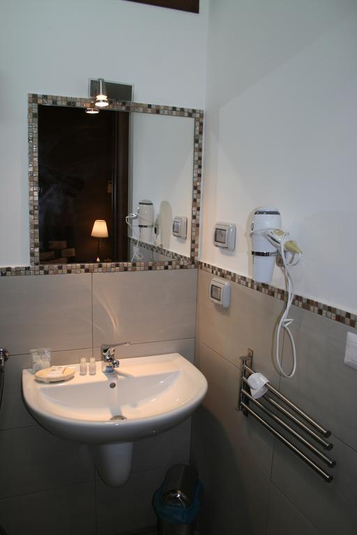 B&B Tifeo Villafranca Tirrena Ngoại thất bức ảnh
